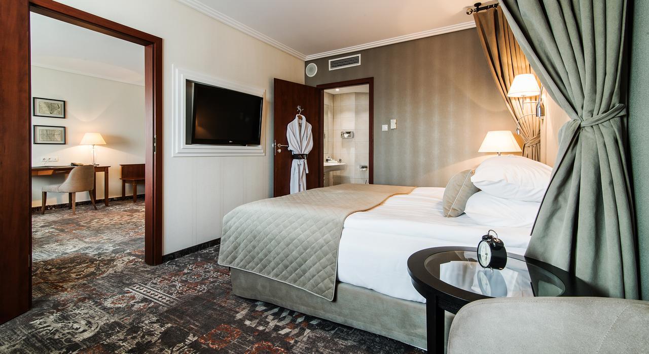 Hotel Airport Okecie