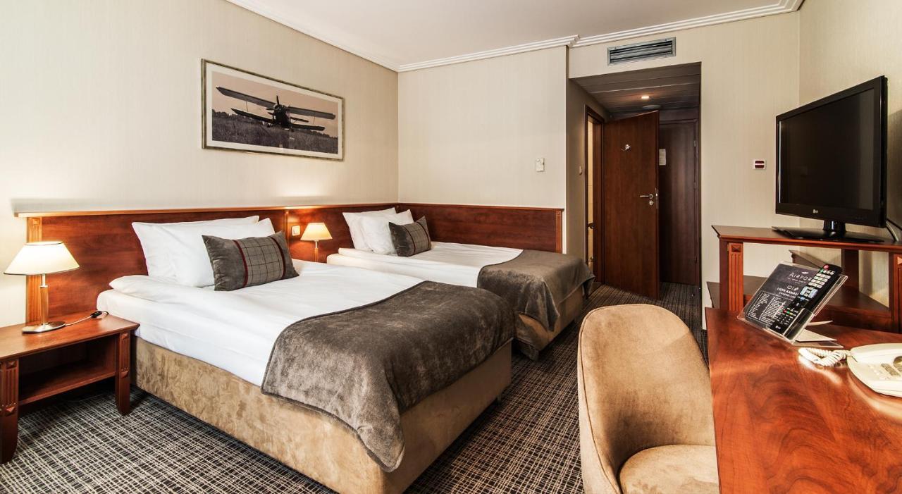 Hotel Airport Okecie Warschau